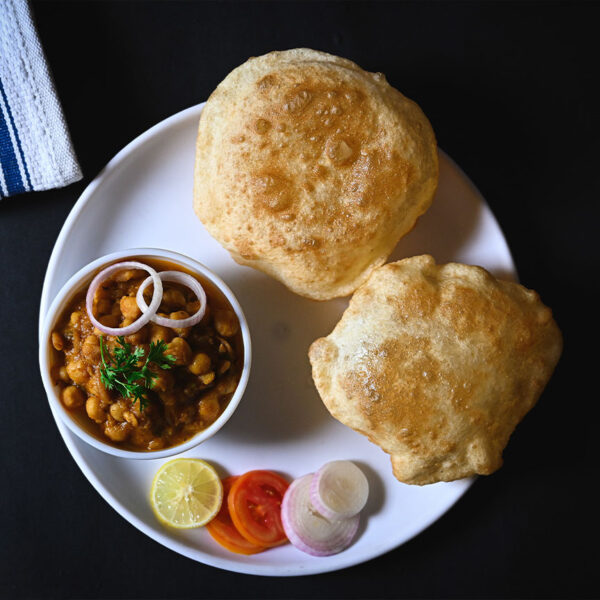 CHOLEY BHATURE PLATE