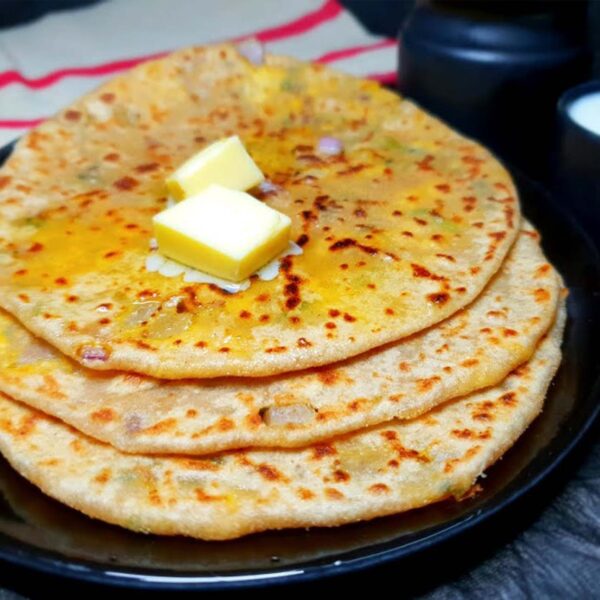TANDOORI PANEER PRATHA PLATE